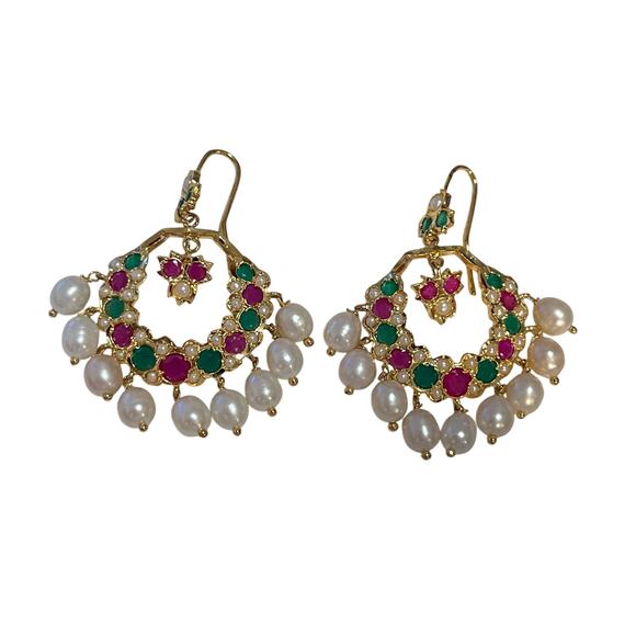 Dangling Earrings with Rubies and Pearls
